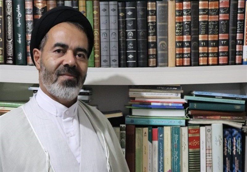 سیدضیاءالدین علیانسب، دانشیار دانشگاه حضرت معصومه(س)، در مقاله‌ای اختصاصی برای تسنیم ابعاد معنایی و جوانب تاریخی حدیث نبوی  