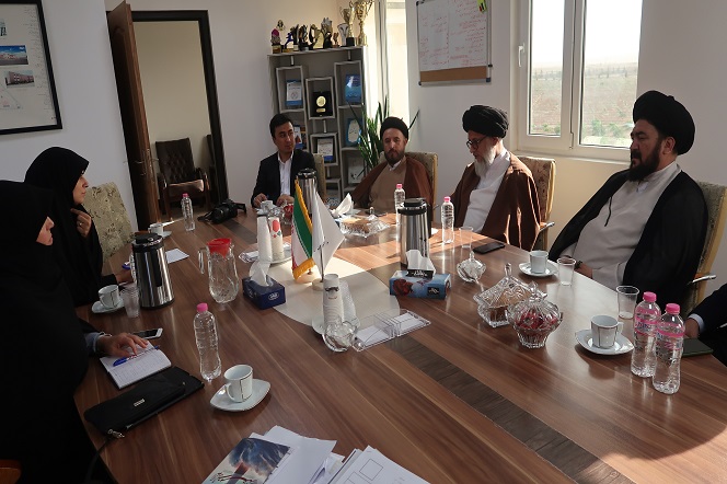 از دانشگاه حضرت معصومه (س) می خواهیم زنان مدیر برای افغانستان تربیت کند