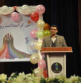 مراسم گرامیداشت روز دانشجو همراه با پرسش و پاسخ دانشجویان و رئیس دانشگاه برگزار شد.