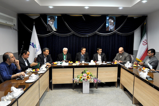 خدمات خیرین حامی علم و فناوری در حوزه کار آفرینی، بسیاری از مسائل فرهنگی جوانان را حل می کند