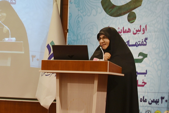 تبیین مساله عفاف و حجاب باید از خانواده شروع شود