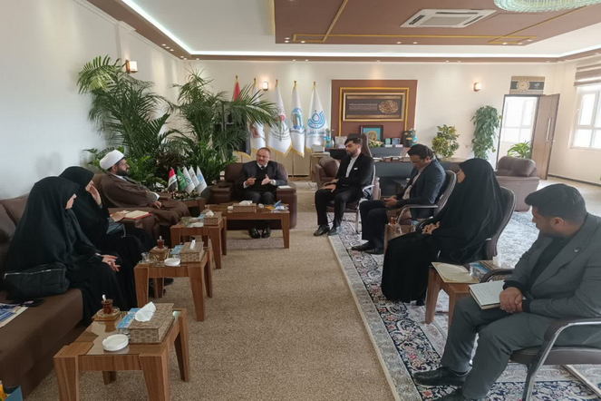رئیس دانشگاه حضرت معصومه (س) از دانشگاه کفیل در عراق بازدید کرد